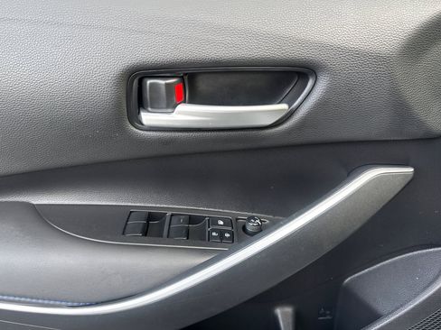 Certified 2022 Toyota Corolla SE image 17