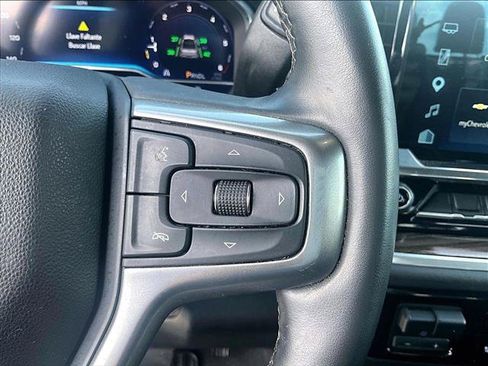 Used 2025 Chevrolet Silverado 1500 LT RWD image 21