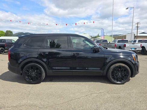 Used 2022 Kia Telluride EX w/ EX Premium Package AWD/4WD image 6