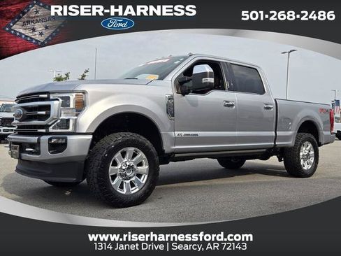 Certified 2022 Ford F250 Platinum AWD/4WD image 1