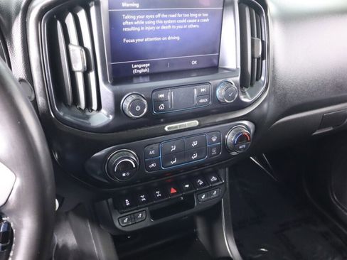 Used 2020 Chevrolet Colorado ZR2 image 16