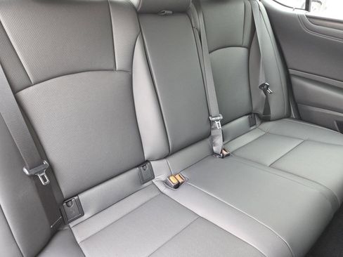 Certified 2025 Lexus ES 300h w/ Premium Package image 33