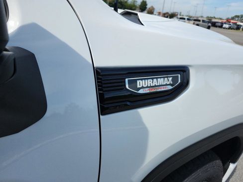 New 2026 GMC Sierra 1500 Elevation w/ Elevation Premium Package image 6