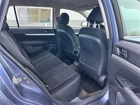 Used 2014 Subaru Outback 2.5i image 22