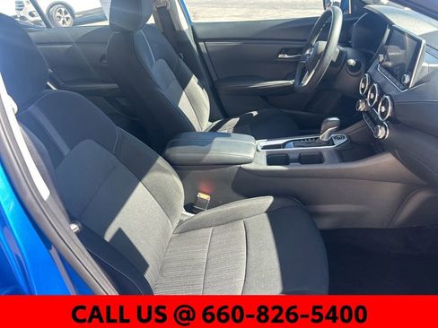 Used 2025 Nissan Sentra SV FWD image 7
