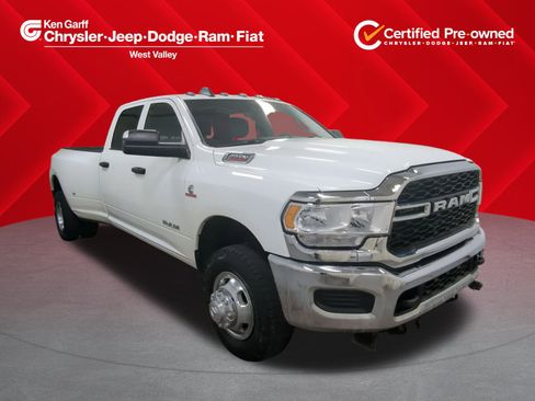 Certified 2022 RAM 3500 Tradesman image 1