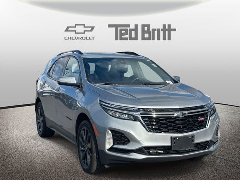 Certified 2023 Chevrolet Equinox RS w/ RS Leather Package image 3