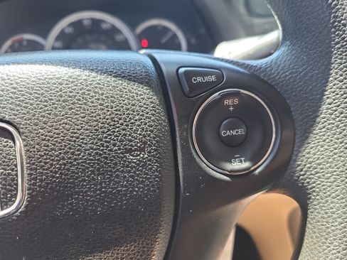 Used 2014 Honda Accord LX image 26