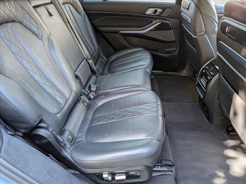 Used 2023 BMW X7 xDrive40i AWD/4WD image 22