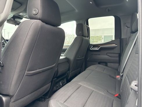 Used 2023 Chevrolet Silverado 1500 LT image 32