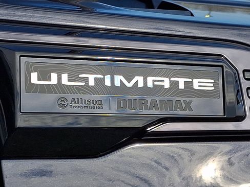 Certified 2025 GMC Sierra 2500 Denali Ultimate image 37