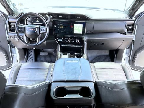 Used 2024 GMC Sierra 2500 AT4X w/ AT4X AEV Edition AWD/4WD image 12
