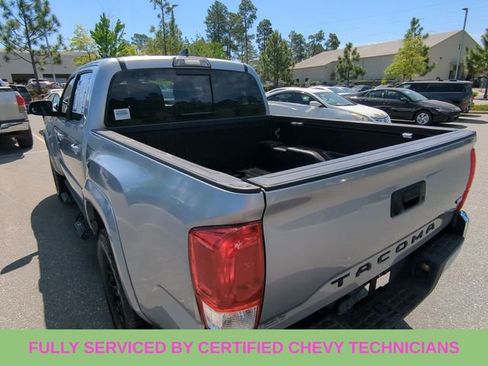 Used 2019 Toyota Tacoma SR5 image 39