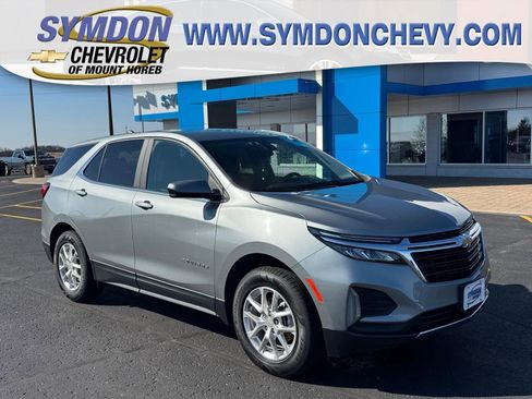 Used 2023 Chevrolet Equinox LT image 1