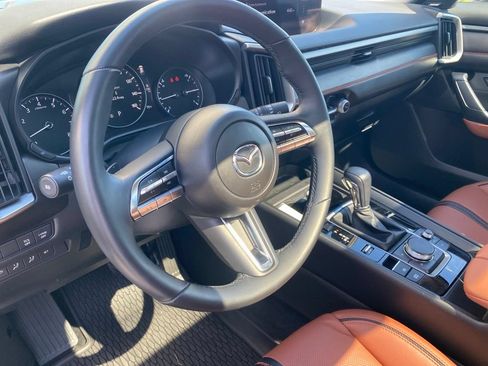 Certified 2025 MAZDA CX-50 Meridian Edition w/ Apex Package AWD/4WD image 20