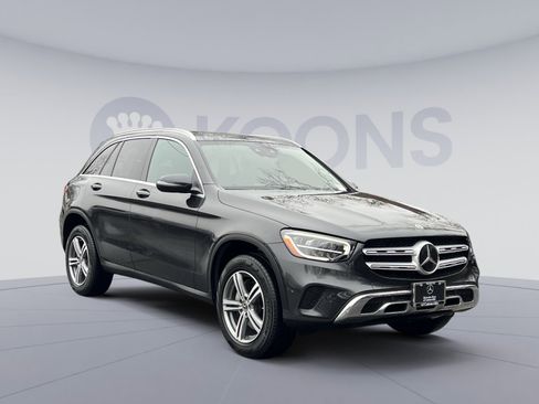 Certified 2022 Mercedes-Benz GLC 300 4MATIC w/ Driver Assistance Package image 8