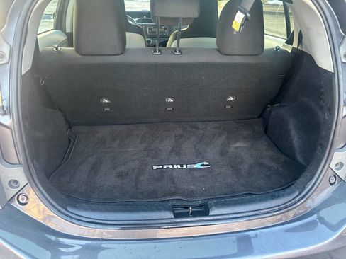 Used 2012 Toyota Prius C One image 10