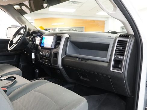 Used 2018 RAM 2500 Tradesman w/ Chrome Appearance Group AWD/4WD image 33