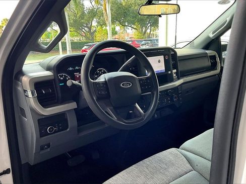 Used 2024 Ford F250 XLT image 4