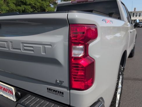Certified 2024 Chevrolet Silverado 1500 LT AWD/4WD image 16