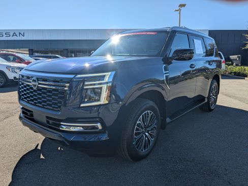 Certified 2025 Nissan Armada Platinum w/ Convenience Package image 8