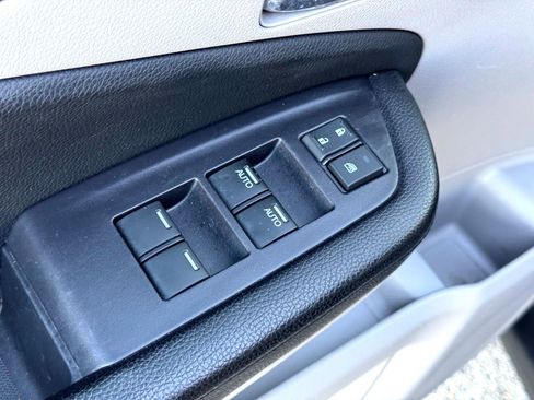 Used 2018 Honda Pilot EX image 15