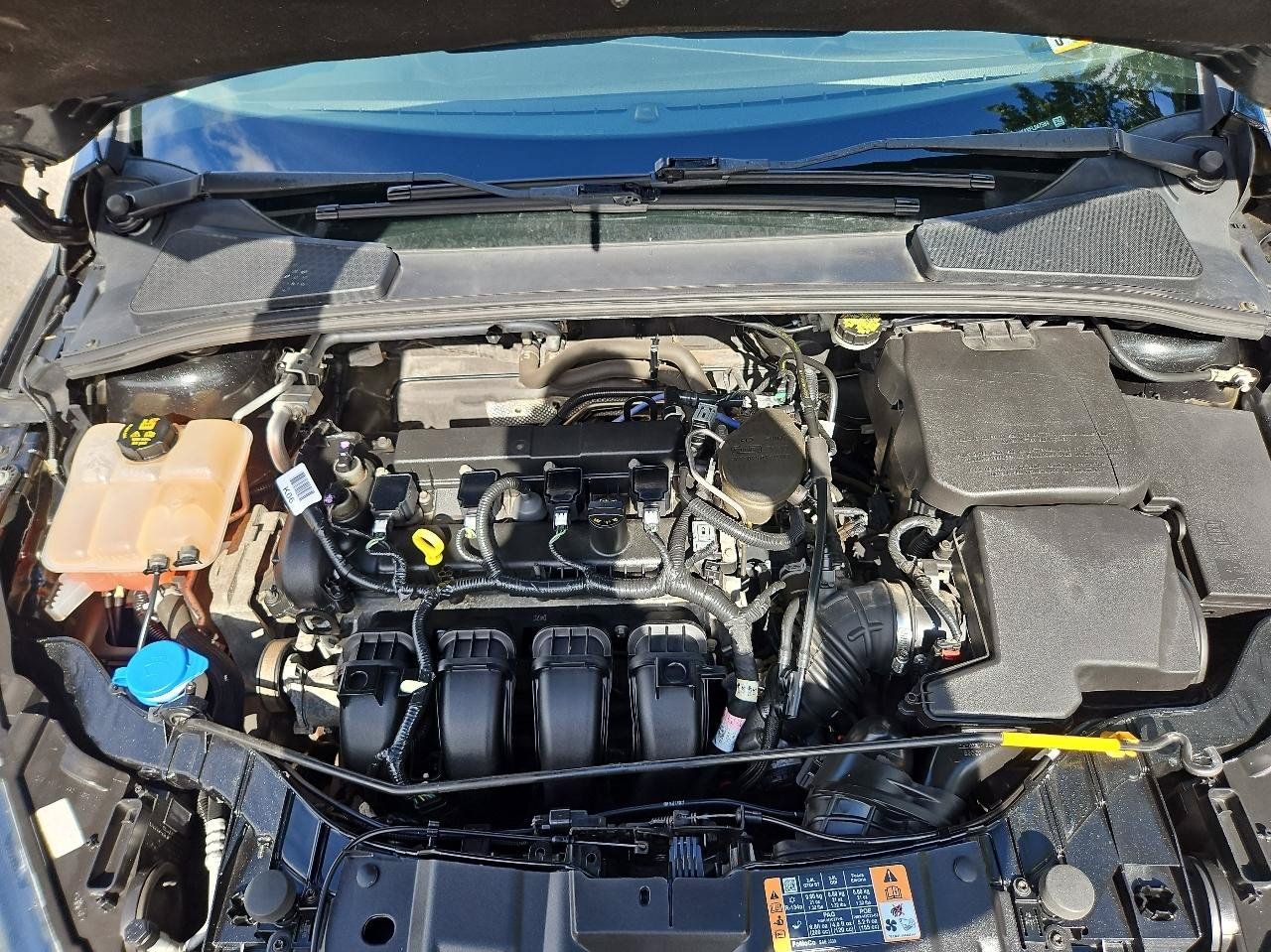 Used 2015 Ford Focus SE w/ Equipment Group 201A FWD image 36