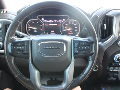 Used 2020 GMC Sierra 2500 Denali w/ Denali Ultimate Package AWD/4WD image 37