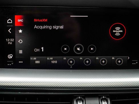 Used 2023 Alfa Romeo Stelvio Veloce image 27