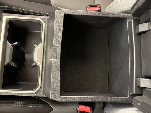 Certified 2025 Toyota Tacoma TRD Off-Road image 23