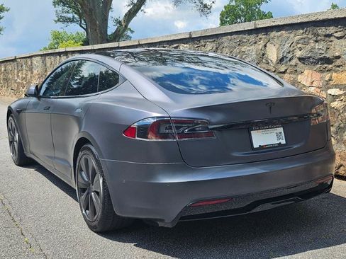 Used 2022 Tesla Model S AWD/4WD image 13