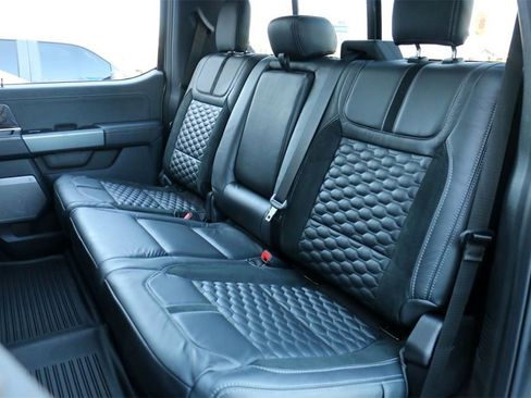 New 2026 Ford F250 Lariat w/ Black Appearance Package image 23