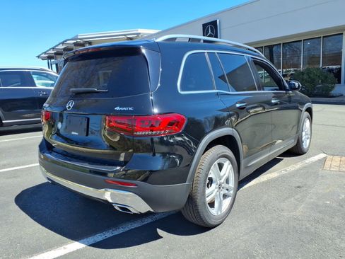 Certified 2022 Mercedes-Benz GLB 250 4MATIC image 3