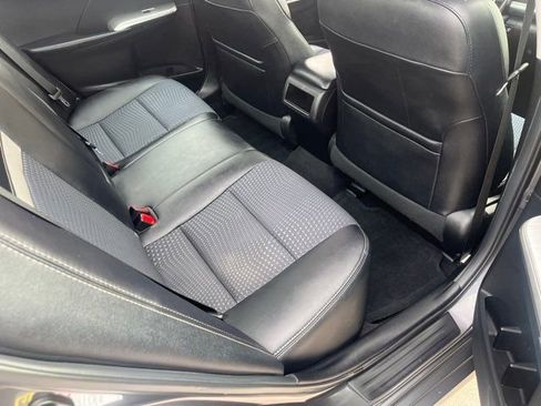 Used 2013 Toyota Camry SE image 7