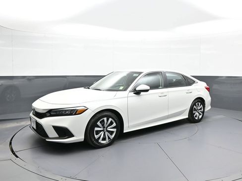 Used 2023 Honda Civic LX image 10