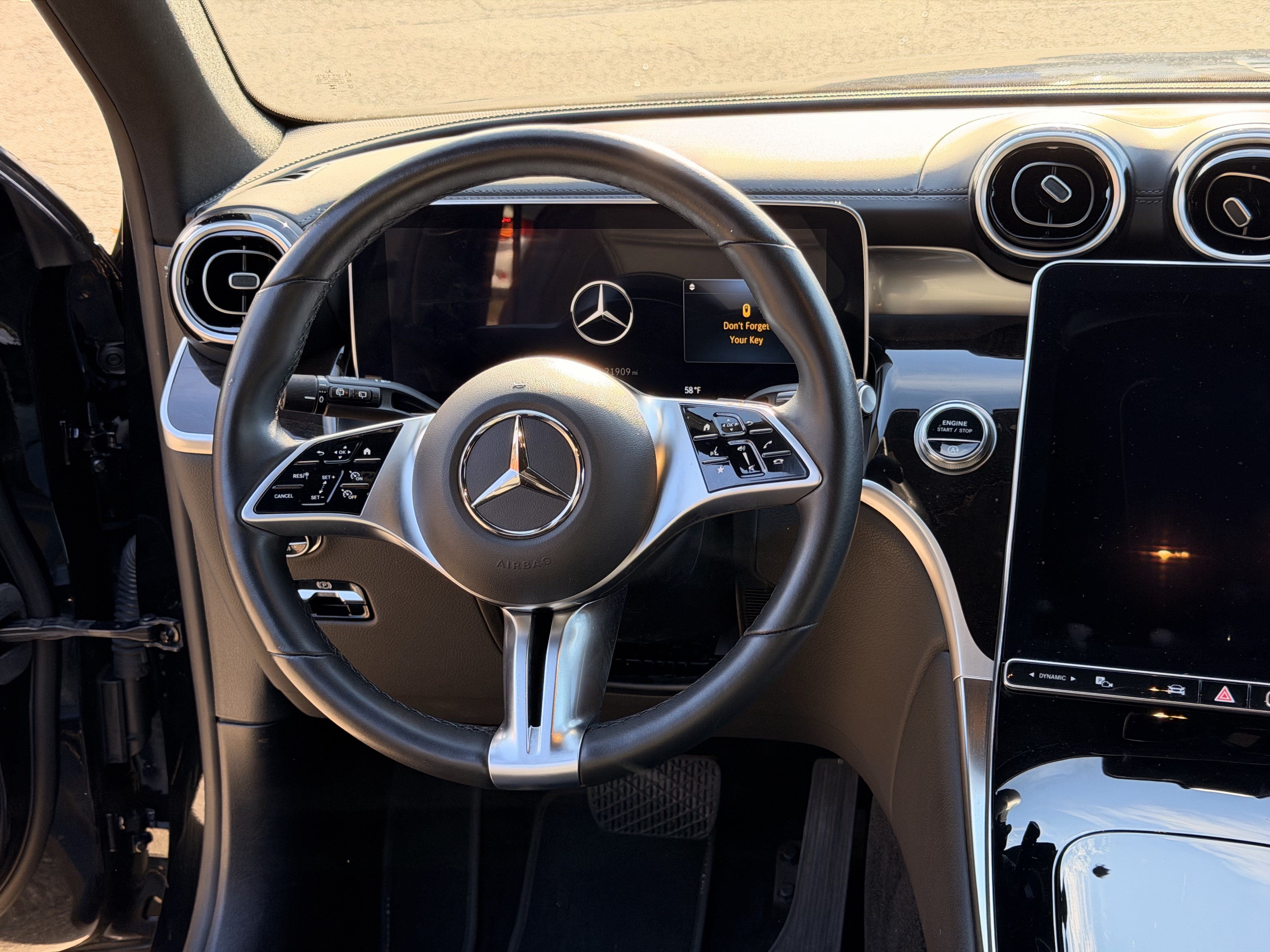 Used 2023 Mercedes-Benz GLC 300 4MATIC image 19