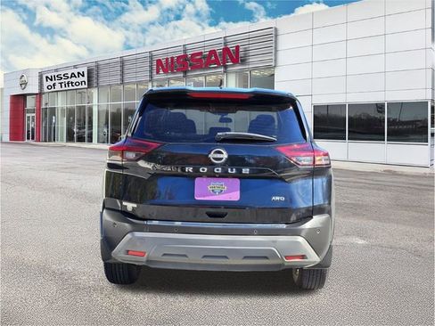 Certified 2023 Nissan Rogue S image 6