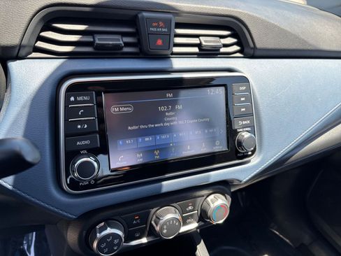 Used 2025 Nissan Versa SV FWD image 20