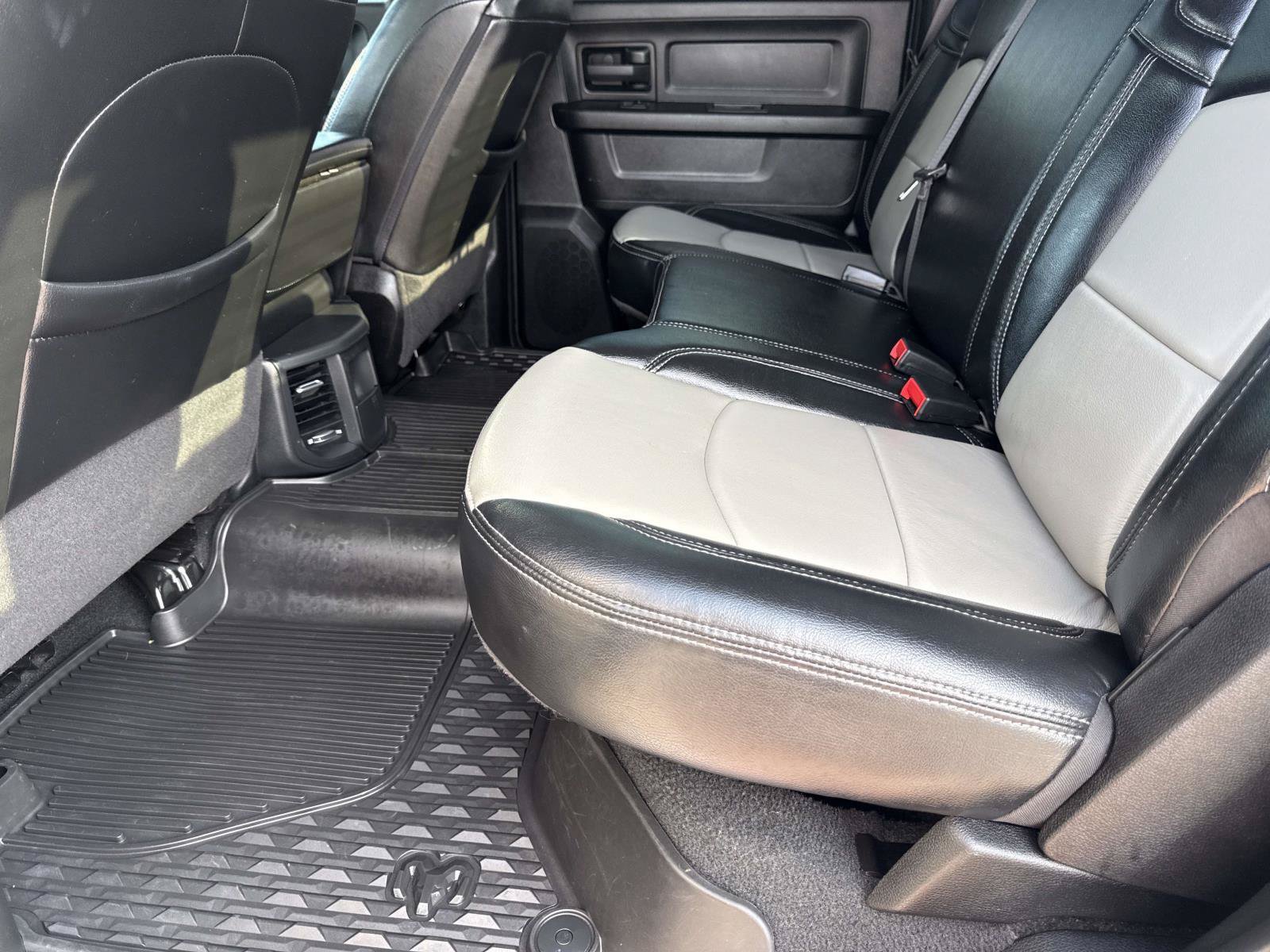 Used 2022 RAM 3500 Tradesman AWD/4WD image 19