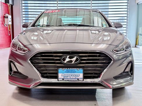 Used 2019 Hyundai Sonata SE w/ Cargo Package FWD image 12