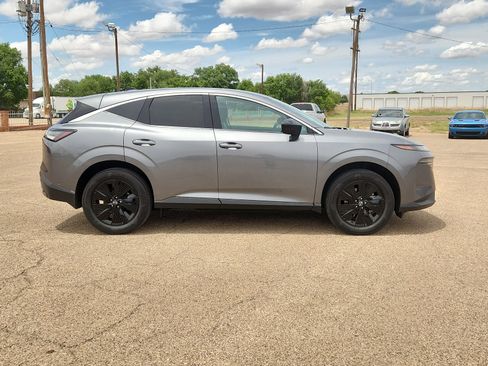Used 2025 Nissan Murano SV AWD/4WD image 5