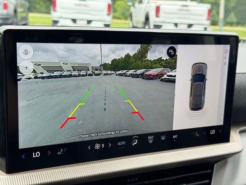 New 2025 Ford Explorer Active image 11