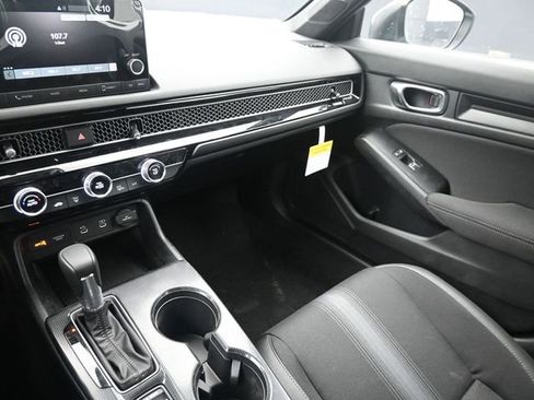 New 2026 Honda Civic Sport image 28