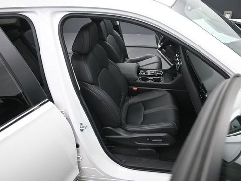 Used 2025 Honda Pilot EX-L image 21