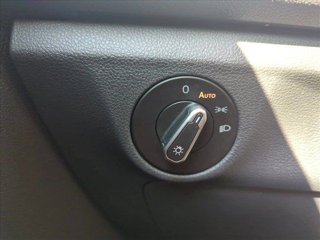 Used 2024 Volkswagen Jetta SE FWD image 19