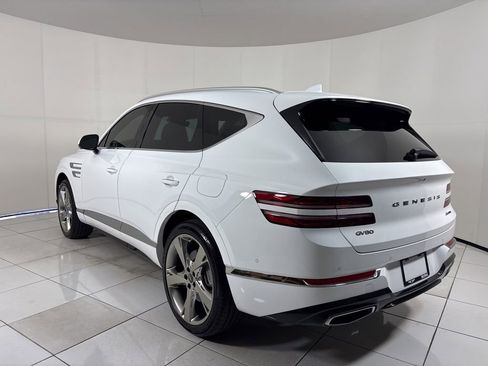 Used 2024 Genesis GV80 3.5T w/ Prestige Package image 3