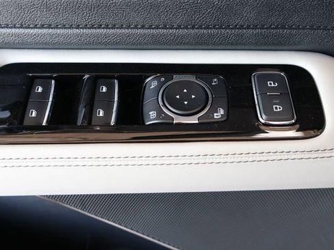 New 2026 Lincoln Aviator 2WD image 12