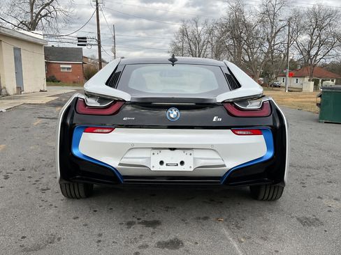 Used 2014 BMW i8 AWD/4WD image 8