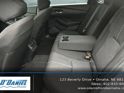 Used 2025 Honda Accord Sport image 36