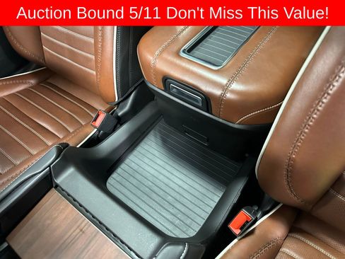 Used 2024 GMC Yukon Denali Ultimate AWD/4WD image 34